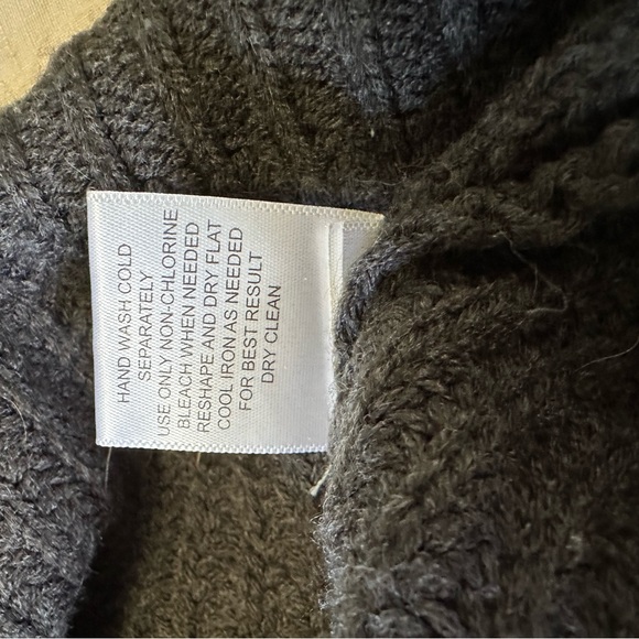 Great Turtleneck sweater - Picture 7 of 9